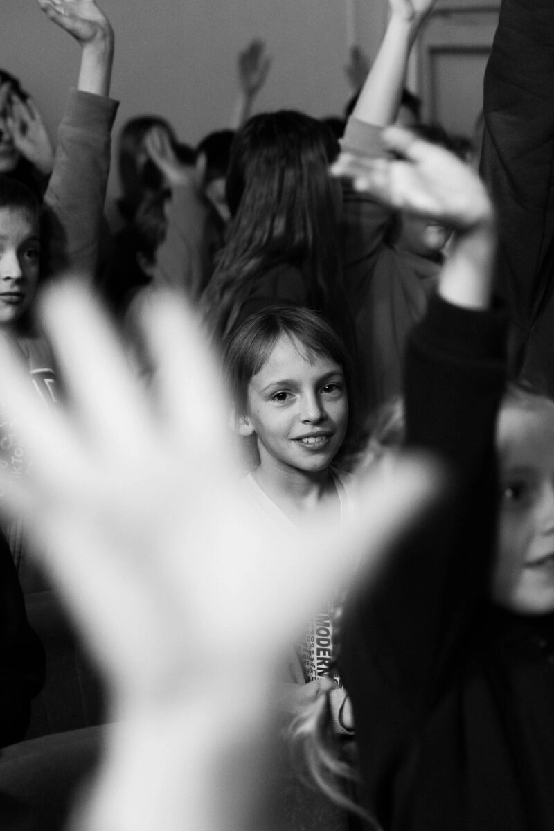 Children during a Christmas event organized by volunteers.
Dnipropetrovsk region, Ukraine. 2025.